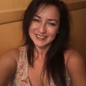 Meet your Posher, Brenda